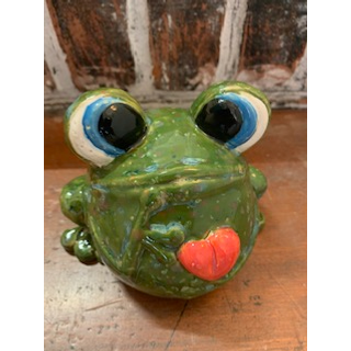 Googly Eyed Frog- Ceramic Googly Eyed Frog With White Daisy Figurine